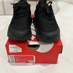 Nike air max kids shoes